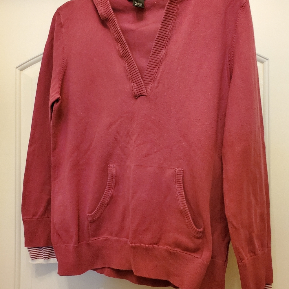 Sweater with hoddie